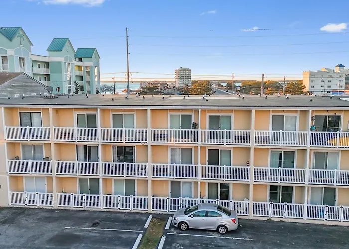 Apartment Cozy Oceanside With Pool And Free Linens Ocean City