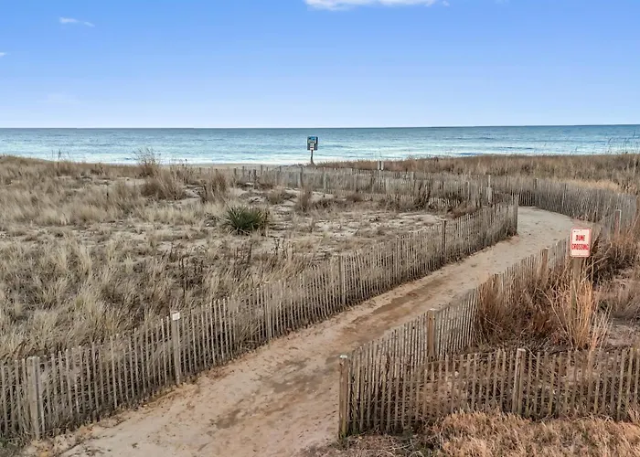 Cozy Oceanside With Pool And Free Linens Apartment *